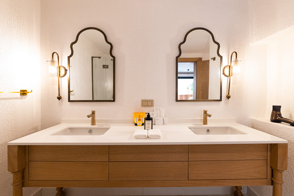 VILLA AMAZON BY GENESIS-3