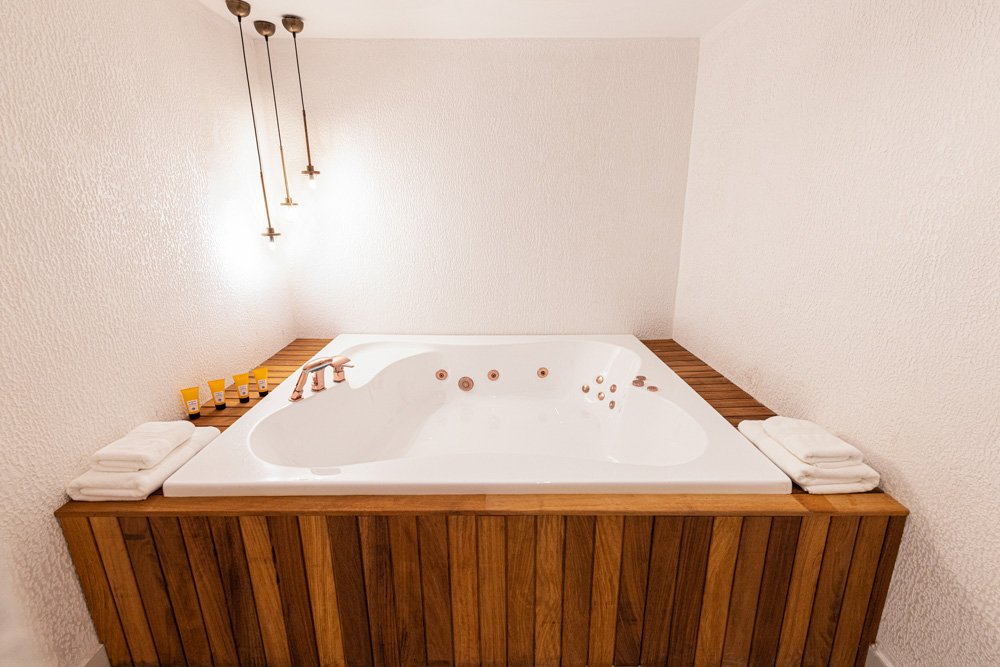 VILLA AMAZON BY GENESIS-4